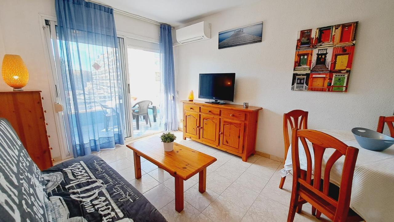 Apartamentos Navarra 07 Салоу Екстер'єр фото
