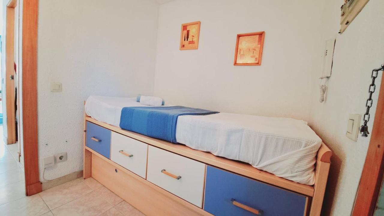 Apartamentos Navarra 07 Салоу Екстер'єр фото